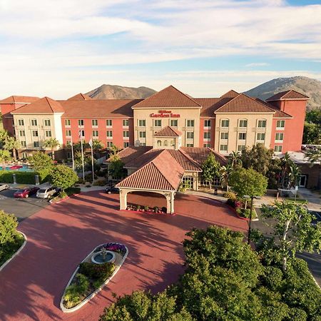 Hilton Garden Inn Fontana Exterior photo