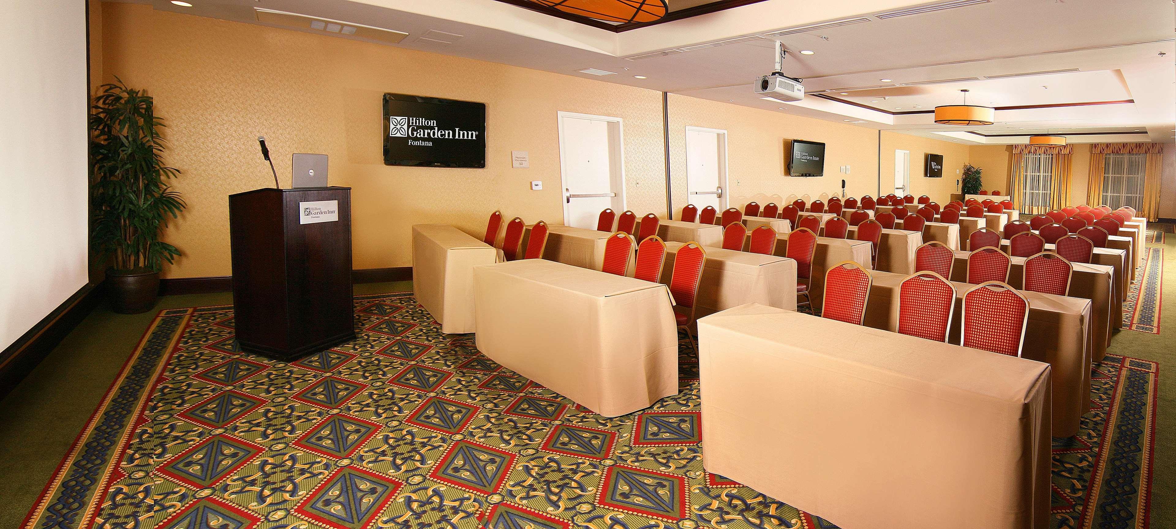 Hilton Garden Inn Fontana Business photo